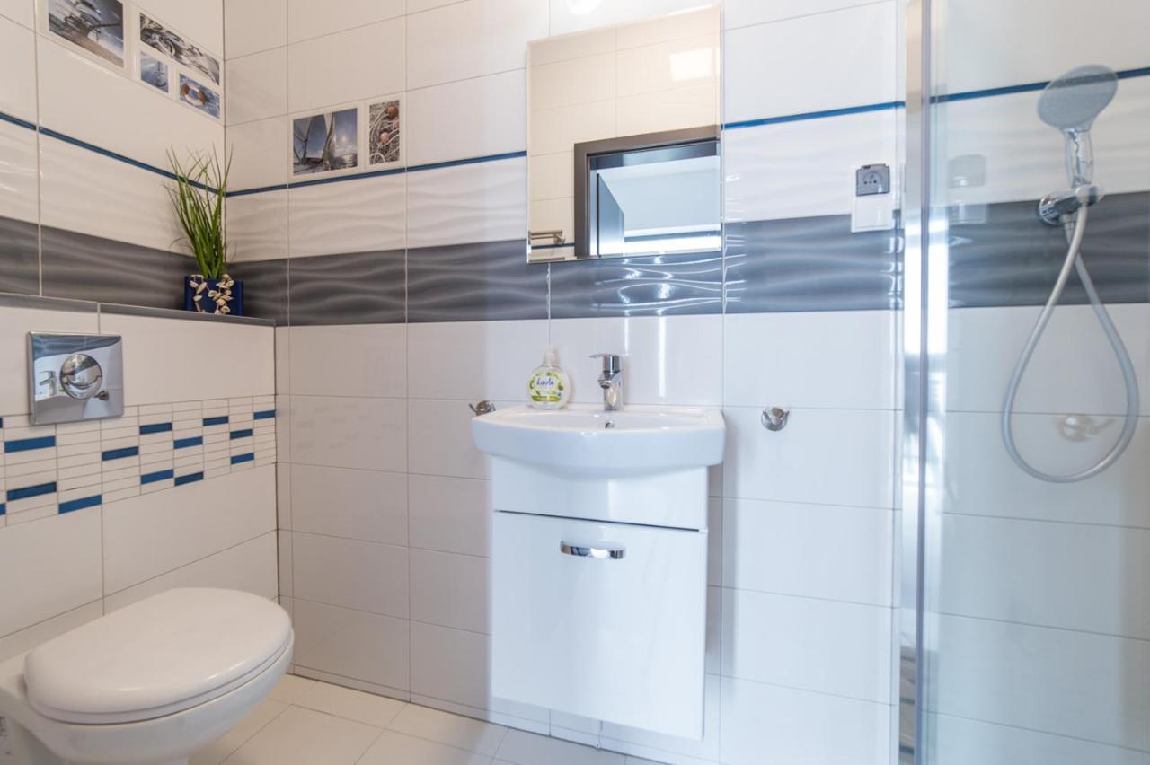 Dom Wakacyjny Katamaran Międzywodzie Extérieur photo